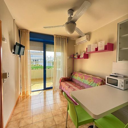 Grazioso Appartamento N 66 A Bibione A 100 Mt Dal Mare Eksteriør billede